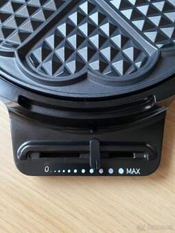 Nový vaflovač Sencor v originálním balení - 11