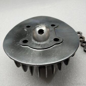 MANET 90 HLAVA ORIGINÁL S DEKOMPRESOREM - 11