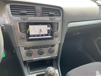 Volkswagen Golf kombi 1.6 TDI 81 KW r.v.2015, Manuál - 11