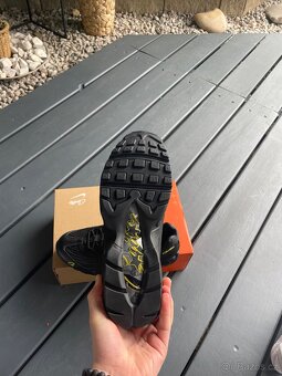 corteiz 95 „honey black” - 11