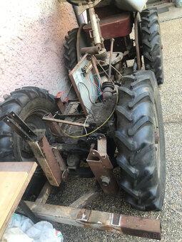 prodám domácí malotraktor bez motoru - 11