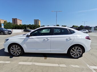 Hyundai i30 Fastback 1.4 T-GDi 103 kW, 7st. DCT automat - 11