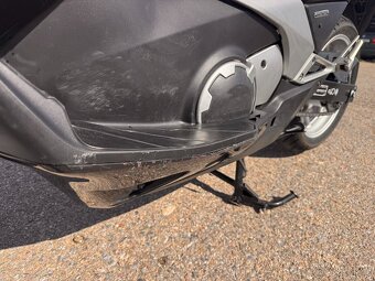 2012 HONDA  NC 700 d INTEGRA, po servisu, nové pmeu - 11