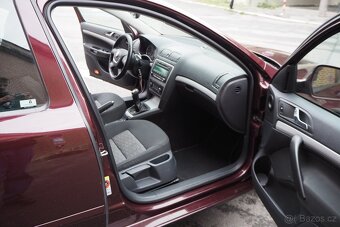 Škoda Octavia Ambiente 2012 2.0 TDI 103 kW, Nová STK - 11