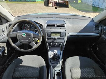 Skoda Octavia Combi 1,6 TDi 77 kW - 11