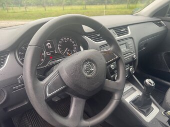 ŠKODA OCTAVIA III 1.2 TSI 77kw MODEL 2014 COMBI VYHŘIVANÉ - 11
