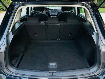 Volkswagen Tiguan 2.0TDI AUTOMAT LED 1.MAJITEL HIGHLINE - 11