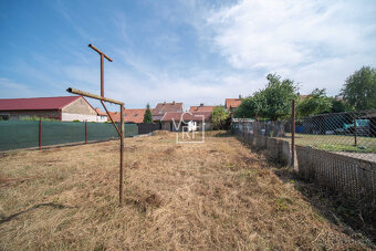 Prodej rodinného domu 196m² v obci Lužice v okrese Hodonín - 11