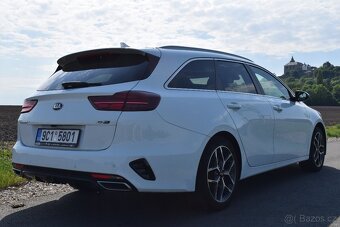 Ceed SW GT LINE - 11