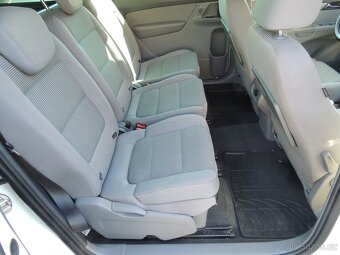 Volkswagen Sharan 2.0TDI DSG - 11