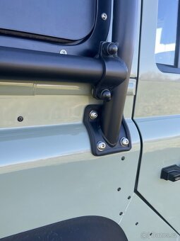 Prodám Land Rover Defender 110 - 300 TDi po GO - 11