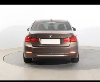 Bmw 320D xDrive barva hnědá-metal - 11