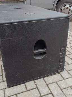 Levné basovky HK audio PR:O a Meckie - 11