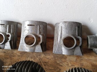 Jawa kývačka, panelka, ČZ, 125, 175, 250 a 350 - 11