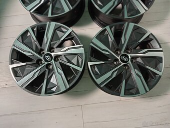 Originál ALU kola Hyundai Tucson R17 + čidla - 11