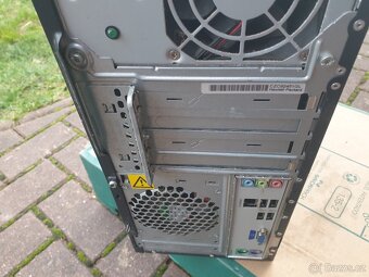 Stolní počítač - 11