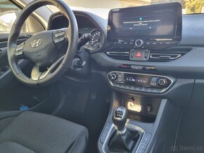 Hyundai i30 1.5i CVVT SMART KOMBI - 11