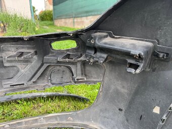 Renault Laguna III GT přední nárazník - 11