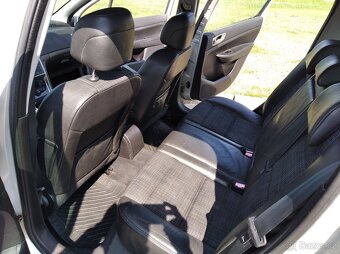 Peugeot 307 1.6i-80kw,SLEVA. - 11
