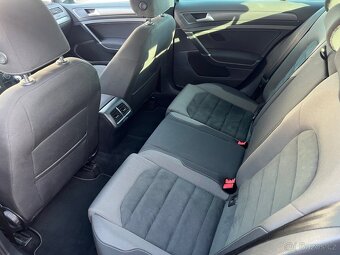 Volkswagen Golf, 2,0TDI 110kW, DSG, VIR. COCKPIT, SERVISKA - 11
