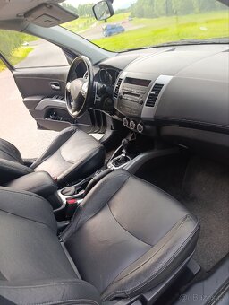 PEUGEOT 4007 2,2 hdi , 4x4 , AWD,7 míst, automat. - 11