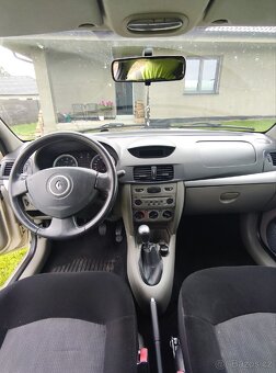 Prodám Renault Thália II 1.2 16V 55KW r.v.2009 - 11