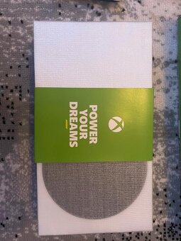Xbox Series S 512Gb - 11