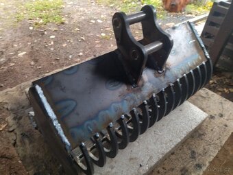 Lopaty, lžíce, příslušenství pro bagry - 11