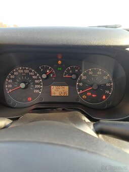 Fiat punto grande - 11