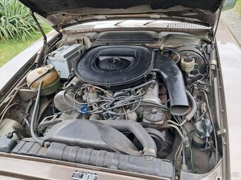 Mercedes 350 SLC - 11