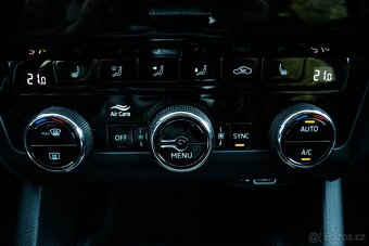Škoda Octavia Combi 1.6 TDI 115k Ambition DSG - 11