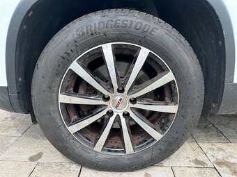 VW Tiguan 1,4TSI Sport & Style – 2015 – ALU KOLA, TAŽNÉ, GPS - 11