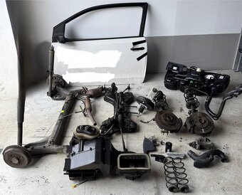 Vw UP Veškeré náhradní díly LEVNĚ - 11