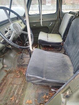 Uaz 469 2.4b - 11
