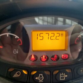 Bobcat smykový nakladač S530 - 11