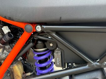 Ktm 1290 Super Duke GT 127kw rv:2022/5 - 11