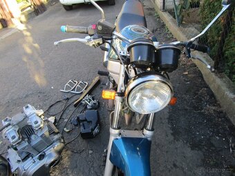 SUZUKI GS 500E - 11