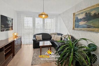 Prodej prostorného bytu s lodžií, 3+1 78 m², Pardubice - Pol - 11