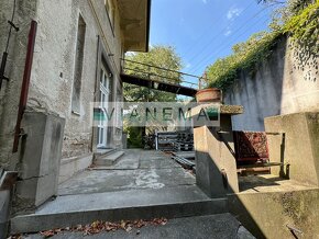 Exkluzivně na prodej vila, rodinná rezidence Bratislava - 11
