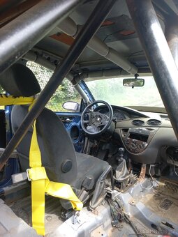 Ford focus 2.0 16v autocross - 11