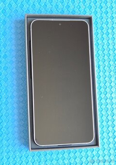 Samsung Galaxy S25 Icyblue 128GB ZÁNOVNÍ - 11