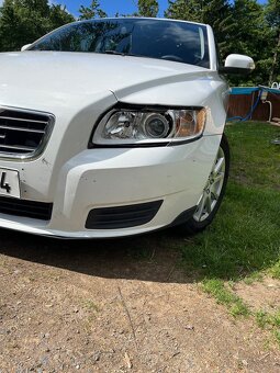 Volvo V50 - 11
