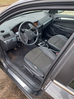 ND z Opel Astra Caravan 1.6 16V 85kW r.v. 2008 - 11