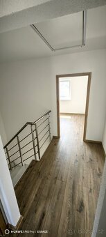 Prodej rodinny dum 4+kk - 11
