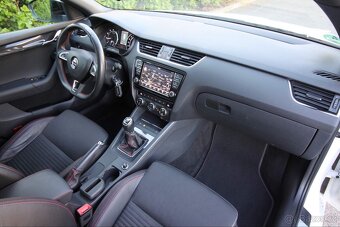 OCTAVIA 3 RS, 2.0TSI-162kw,Bi-Xen,COLUMBUS,Vý.Okno,TAŽNÉ,r15 - 11