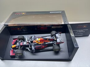 4x F1 RED BULL PEREZ A VERSTAPPEN 2020-2022 MINICHAMPS 1:18 - 11