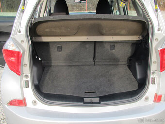 Toyota Verso 1.3 - 11