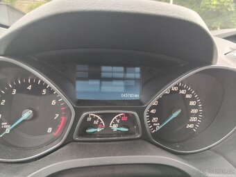 ford kuga 1.6 benzin 134 kw 4x4 automat - 11