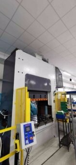 LKT 250 D po GO z roku 2019 - 11