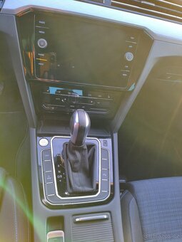 VW Passat GTE 1,4 TSi 160kw DSG, tažné,kamera,virtual kokpit - 11